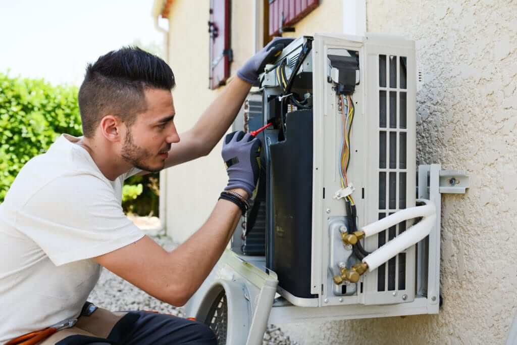 AC repair and maintenance services in dubai